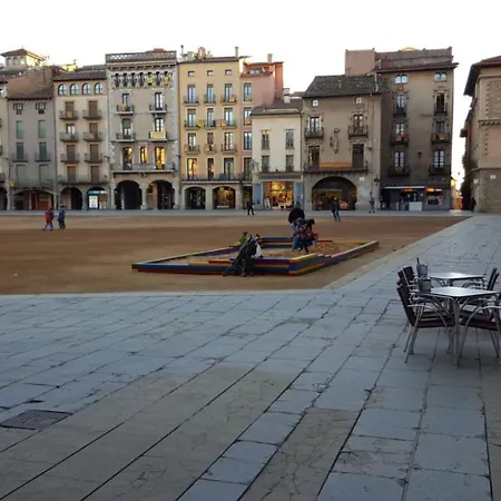 Apartaments Vicus 2 Con Vistas A La Plaza Mayor De Vic Exterior photo
